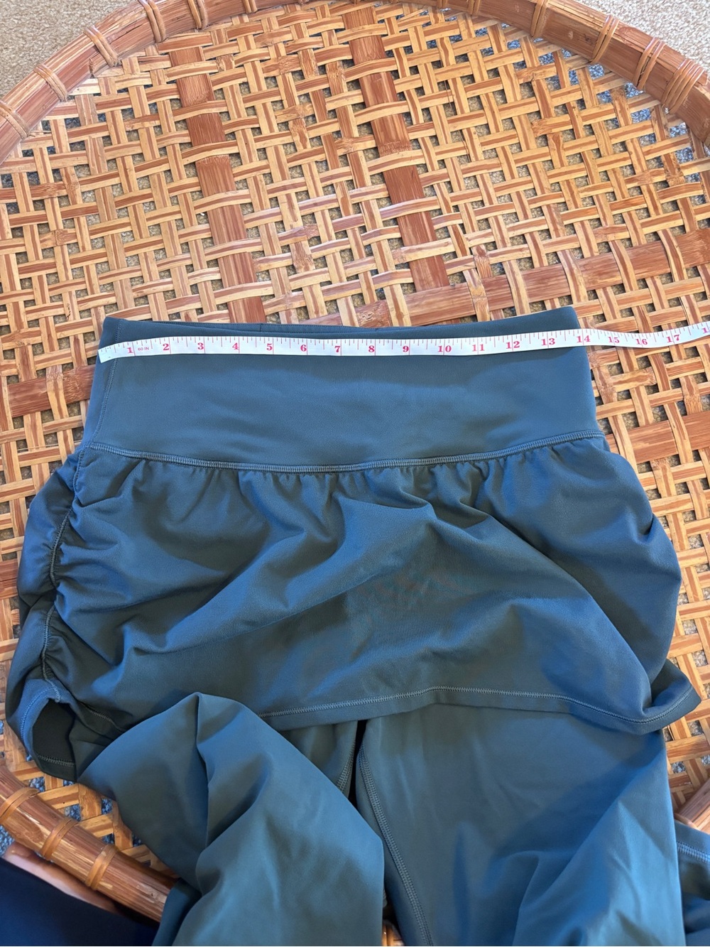 Athleta Elation 2-in-1 7/8 leggings - Picture 6 of 6